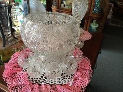 Punch Bowl, Lead Crystal, Simply Beautiful With 12 Cups