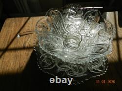 Punch bowl underplate LE Smith Glass Co. Old mold Galaxy Glass 11 CUPS LADLE