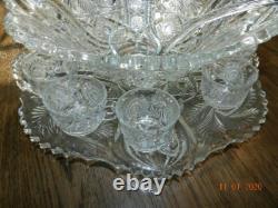 Punch bowl underplate LE Smith Glass Co. Old mold Galaxy Glass 11 CUPS LADLE