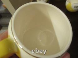 RARE Tom & Jerry YELLOW Gold Trimmed Punch Bowl Set With 6 Cups