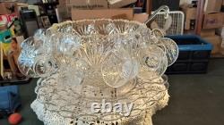 True Vintage Beautiful 15 Piece Punch Bowl Set