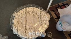 True Vintage Beautiful 15 Piece Punch Bowl Set