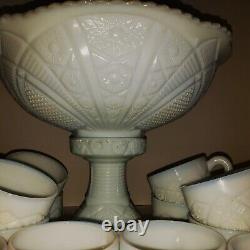 VINTAGE 1941 American 18 Piece Thatcher McKee Concord Milk Glass Punch Bowl Set