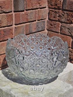 VINTAGE GLASS PUNCH BOWL L. E SMITH DAISY & BUTTON SCALLOPED EDGES 12 3/4 x 8H