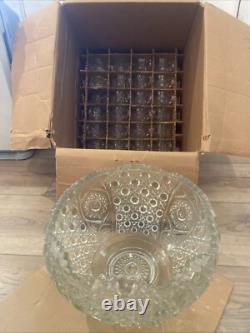 VINTAGE LE SMITH GLASS DAISY & HOBSTAR BUTTON PUNCH BOWL With 24 CUPS