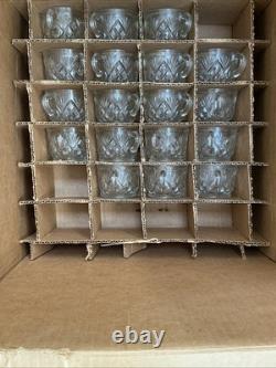 VTG L. E Smith Glass Pineapple Pattern Punch Bowl Set 18 Cups &Laddle