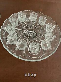 VTG LE Smith Glass Pinwheel Star Slewed Horseshoe Punch Bowl withplate and 11 cups