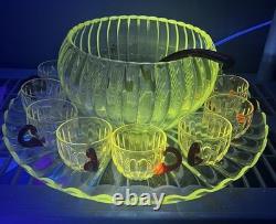 VTG MCM Manganese Duncan & Miller Radiance Punch Bowl Underplate Ladle & 12 Cups