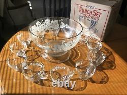 Vintage 14 Piece Anchor Glass Punch Bowl Set unused in Box USA Gold Trim 12 cups