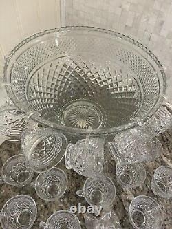 Vintage ANCHOR HOCKING WEXFORD Punch Bowl Set 16 Cups Hooks Wedding Party Shower