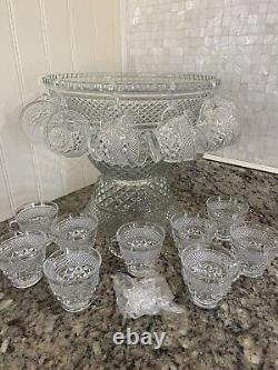 Vintage ANCHOR HOCKING WEXFORD Punch Bowl Set 16 Cups Hooks Wedding Party Shower