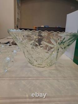 Vintage Anchor Hocking EAPC Punch Bowl 24 Cups Clear Serving Set Wedding Shower
