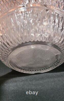 Vintage Glass Fleur De Lys Punch Bowl Set