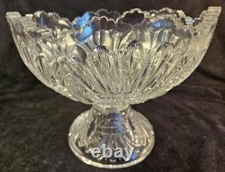 Vintage Heisey Prince Of Wales 10.5 Peg Punchbowl And Base No Chips or Cracks