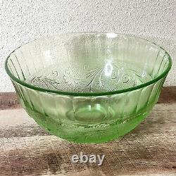 Vintage INDIANA TIARA GLASS Chantilly Green Sandwich Punch Bowl +12 Cups + Ladle