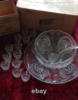 Vintage L. E. SMITH Colony 15 PC Pinwheel & Star Punch Bowl Set