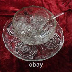 Vintage L. E. SMITH Colony 15 PC Pinwheel & Star Punch Bowl Set