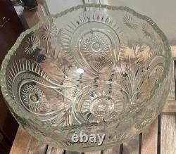 Vintage L. E. Smith Daisy and Button / Pinwheel & Stars 14 Crystal Punch Bowl