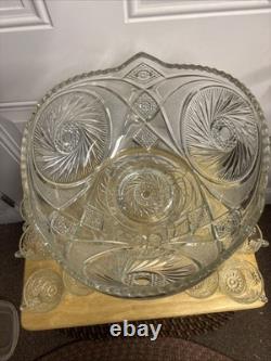Vintage L E Smith Glass Punch Bowl Pedestal Cups Pinwheel & Stars 14Piece Set