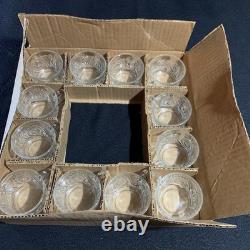 Vintage L. E. Smith Punch Bowl Set Pinwheel & Stars Glass Clear 15-Pc Peacock