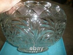 Vintage L. E. Smith clear pressed glass punch bowl, HOLIDAY 1930s