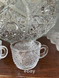 Vintage LE Smith Glass DAISY AND BUTTON Punch Bowl Set 18 cups