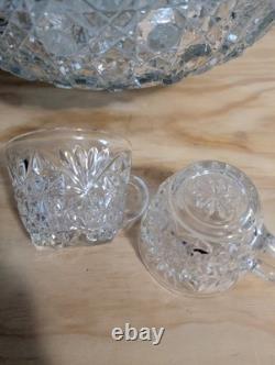 Vintage LE Smith Glass Daisy And Button Punch Bowl Set 12 Cups (2 Kind)