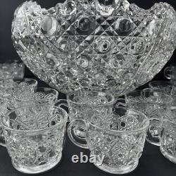 Vintage LE Smith Glass Daisy And Button Punch Bowl Set 18 Cups Plastic Ladle 13
