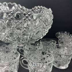Vintage LE Smith Glass Daisy And Button Punch Bowl Set 18 Cups Plastic Ladle 13