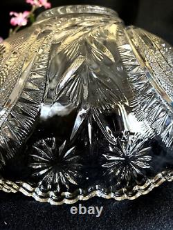 Vintage LE Smith Glass Punch Bowl 13 wide, 8 deep