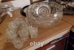 Vintage LE Smith Large Punch Bowl, 17 Cups Pinwheel Stars, EUC