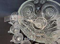 Vintage LE Smith Pinwheel & Star Glass Punch Bowl Set 12 Cups Ladle 16 Pc