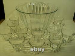 Vintage Punch Bowl 13 piece Set, Indiana Glass Oleander Willow. No ladle