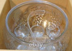 Vintage Punch Bowl Set Indiana Glass Crystal Happenings Grapes Design 18 Pc Box