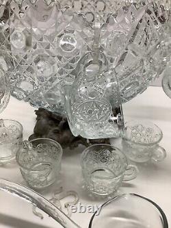 Vintage Smith Glass Daisy and Button clear punch bowl withladle 12cups, hooks Stand