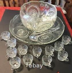 Vintage Smith Glass Punch Set, Pinwheel & Star Design, 15 pieces