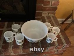 Vintage Tom Jerry Glass Ski Skier Punch Bowl Set Bowl 6 Mugs Cups Hazel Atlas