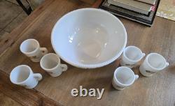 Vintage Tom & Jerry Sleigh Scene Beaded Rim Punch Bowl & 6 Mugs McKee Milk Glass