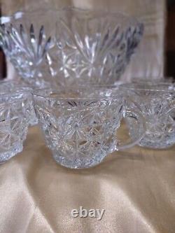 Vintage anchor hocking punch bowl set