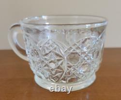 Vtg. L. E. Smith Daisy/Button Clearn MCM Punch Bowl Metal Stand 12 cups & Laddle