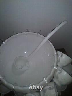 Westmoreland Fruit Punch Bowl 12 Cups And Milk Glass Ladle